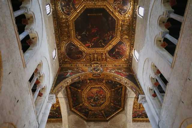 Il sacro ed il profano si legano in un vincolo indissolubile